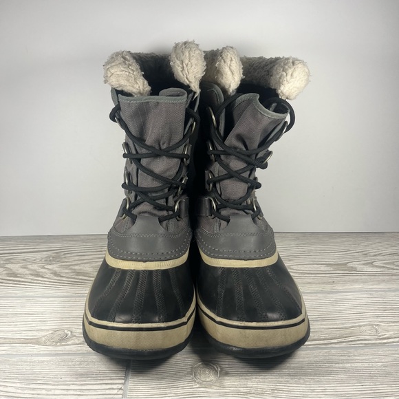 Sorel Carnival Grey Waterproof Winter Snow Boot - Women’s 8 - Picture 2 of 9